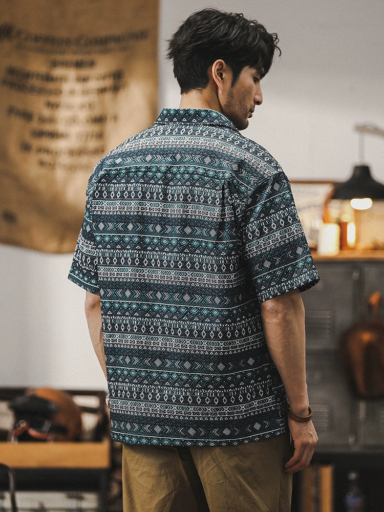 Hawaiian-style Geometric Print Seersucker Shirt