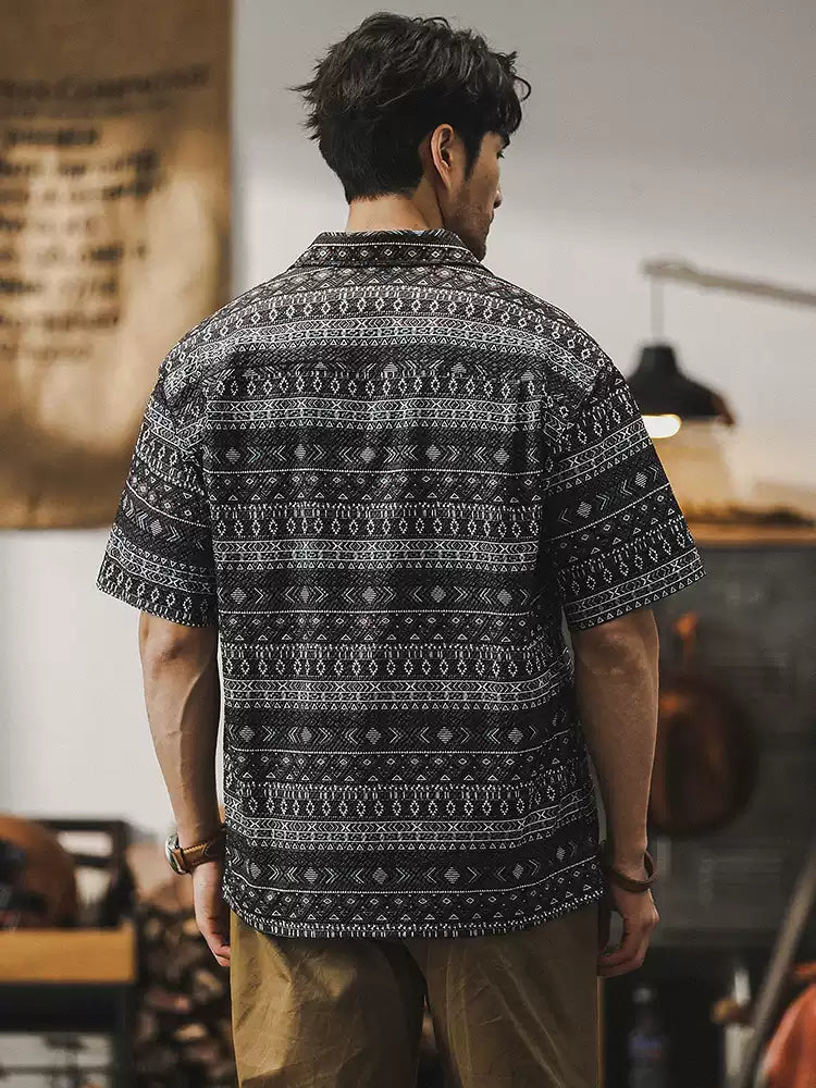 Hawaiian-style Geometric Print Seersucker Shirt