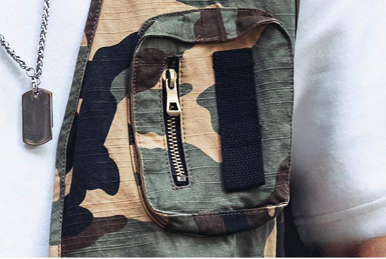 Camouflage Multi-Pocket Zip Workwear Vest