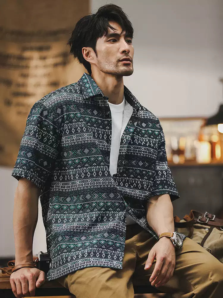 Hawaiian-style Geometric Print Seersucker Shirt